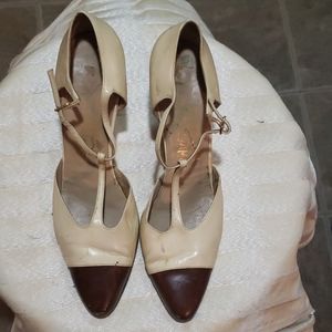 Vintage Ferragamo Spectators